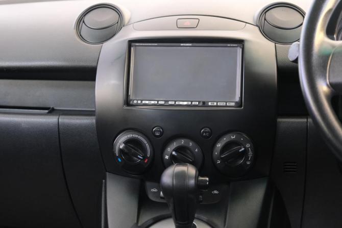 Mazda Demio III (DE) с пробегом 2007 года, цена 539 000 рублей, 150000 км, хэтчбек, Автокод Объявления