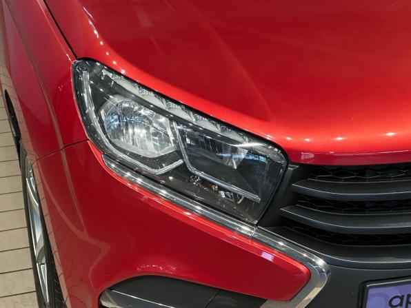Lada (ВАЗ) XRAY I с пробегом 2017 года, цена 697 000 рублей, 123421 км, хэтчбек, Автокод Объявления