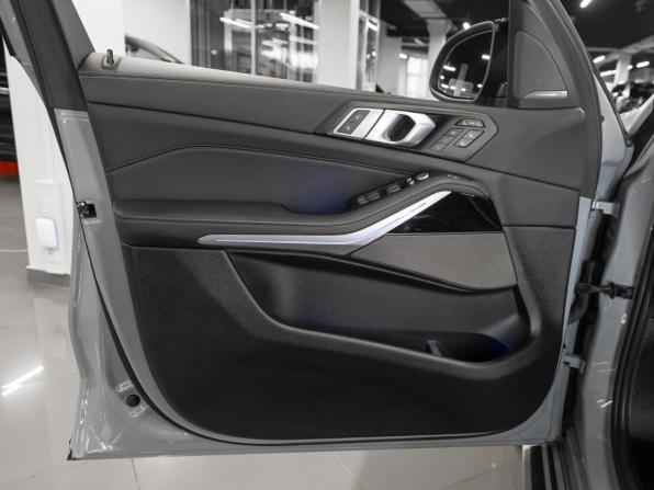 BMW X7 I (G07) Рестайлинг с пробегом 2023 года, цена 12 750 000 рублей, 39144 км, внедорожник, Автокод Объявления