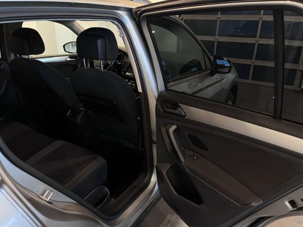 Volkswagen Tiguan II с пробегом 2017 года, цена 2 346 000 рублей, 69900 км, внедорожник, Автокод Объявления