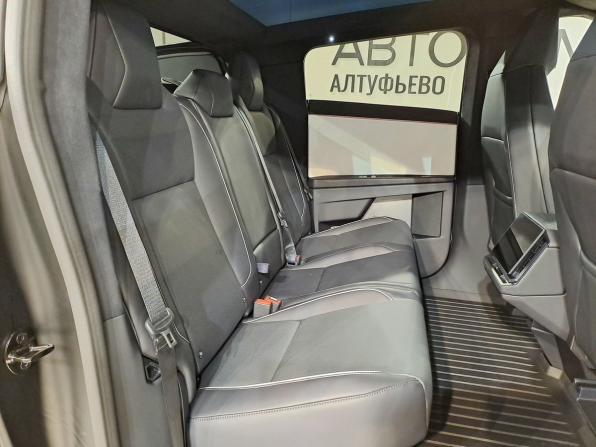 Tesla Cybertruck с пробегом 2024 года, цена 15 799 000 рублей, 2910 км, пикап, Автокод Объявления