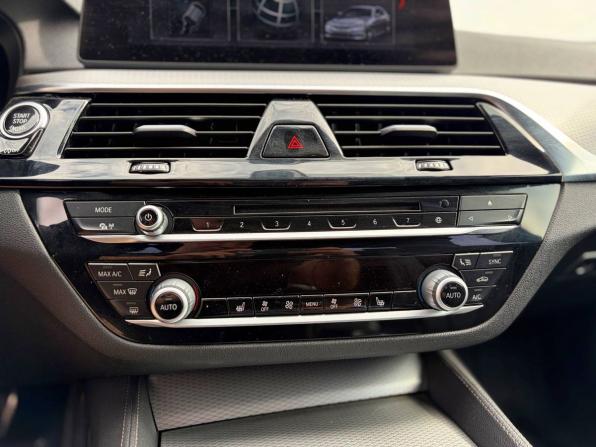 BMW 5 серии VII (G30/G31/G38) с пробегом 2019 года, цена 2 855 000 рублей, 201494 км, седан, Автокод Объявления