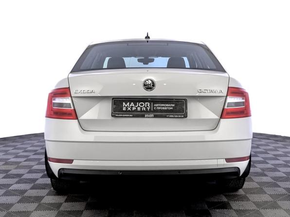 Skoda Octavia III (A7) Рестайлинг с пробегом 2019 года, цена 1 280 000 рублей, 182798 км, лифтбек, Автокод Объявления