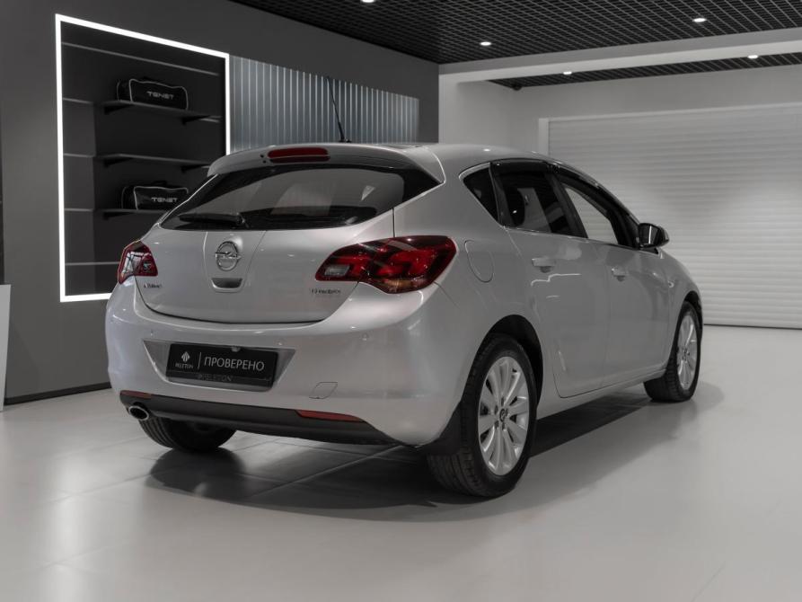 Opel Astra J Москва  - изображение 5