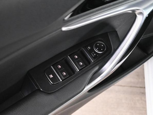 Kia Ceed III с пробегом 2019 года, цена 1 790 000 рублей, 79311 км, универсал, Автокод Объявления