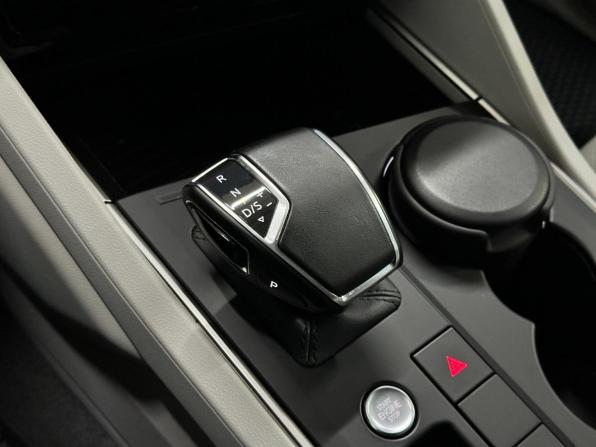 Volkswagen Touareg III с пробегом 2019 года, цена 4 000 000 рублей, 204567 км, внедорожник, Автокод Объявления