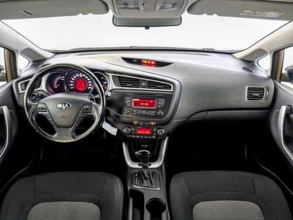 Kia Ceed II Рестайлинг с пробегом 2016 года, цена 1 330 000 рублей, 130830 км, хэтчбек, Автокод Объявления