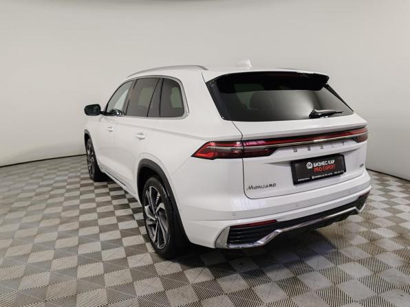 Geely Monjaro I Рестайлинг с пробегом 2024 года, цена 3 099 000 рублей, 81164 км, внедорожник, Автокод Объявления