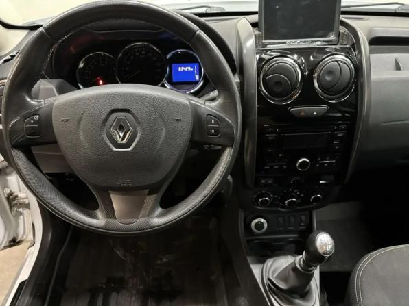 Renault Duster I Рестайлинг с пробегом 2016 года, цена 1 329 000 рублей, 63000 км, внедорожник, Автокод Объявления