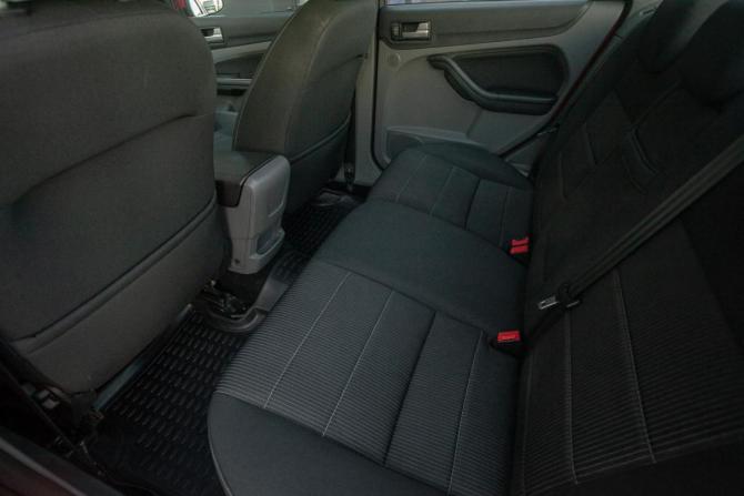 Ford Focus II Рестайлинг с пробегом 2011 года, цена 748 000 рублей, 140000 км, седан, Автокод Объявления