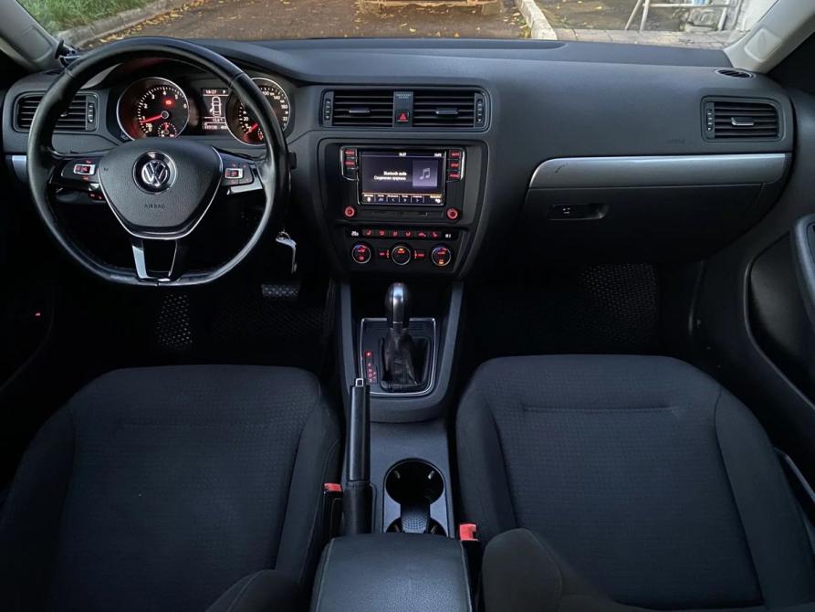 Volkswagen Jetta VI Рестайлинг Казань  - изображение 19