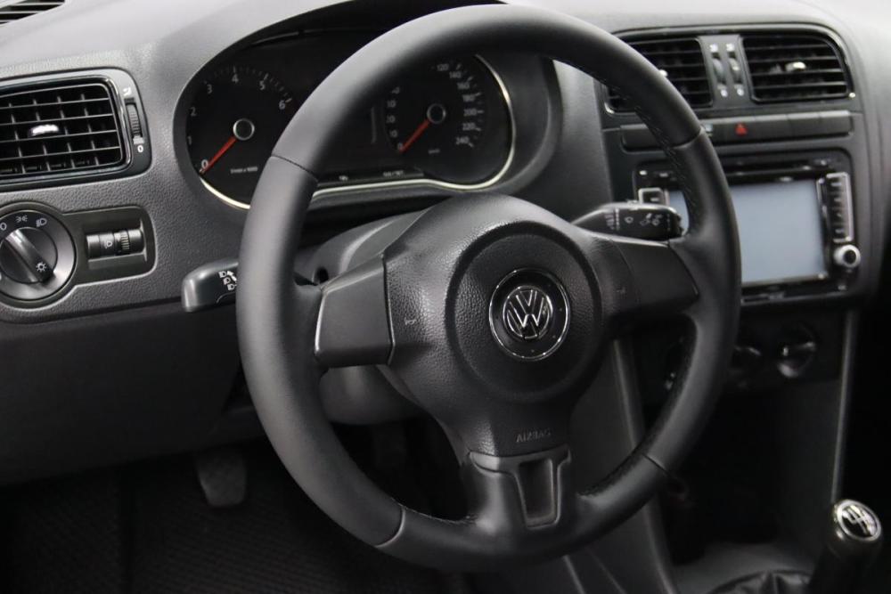 Volkswagen Polo V Сургут  - изображение 15