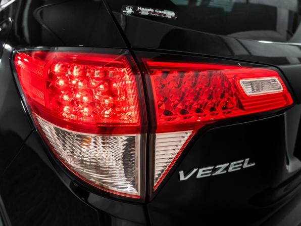 Honda Vezel I с пробегом 2017 года, цена 1 740 000 рублей, 96921 км, внедорожник, Автокод Объявления