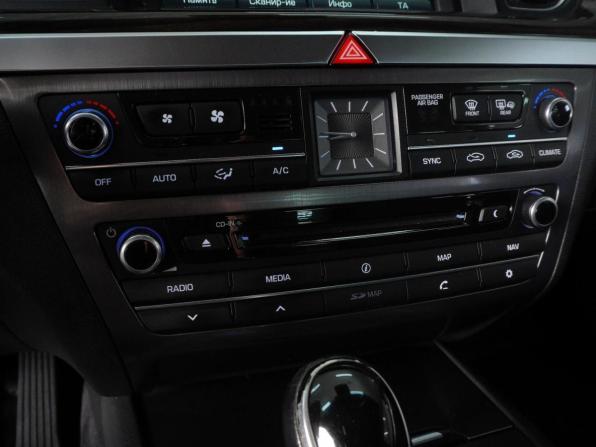 Hyundai Genesis II с пробегом 2014 года, цена 2 075 000 рублей, 225974 км, седан, Автокод Объявления