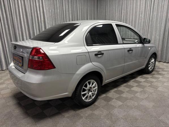 Chevrolet Aveo I Рестайлинг с пробегом 2009 года, цена 370 000 рублей, 208484 км, седан, Автокод Объявления