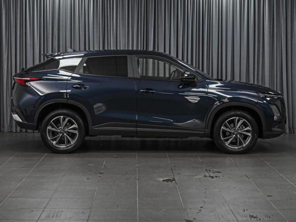 Omoda C5 I Рестайлинг с пробегом 2024 года, цена 1 599 000 рублей, 38072 км, внедорожник, Автокод Объявления