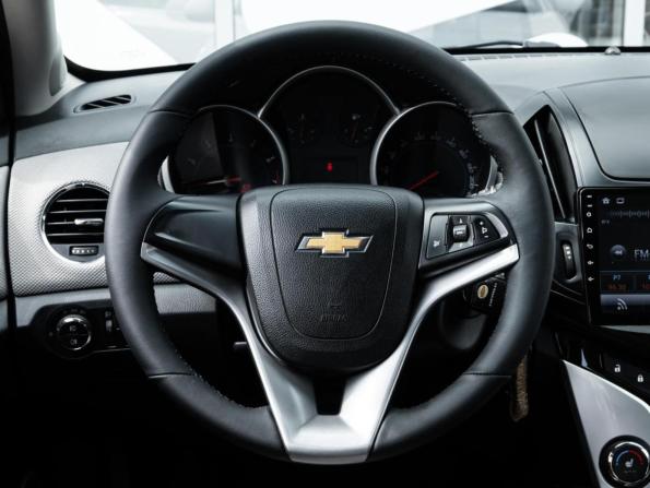 Chevrolet Cruze I Рестайлинг с пробегом 2013 года, цена 790 000 рублей, 236800 км, хэтчбек, Автокод Объявления