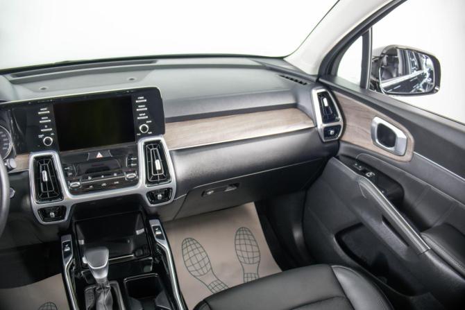 Kia Sorento IV с пробегом 2021 года, цена 3 199 000 рублей, 62357 км, внедорожник, Автокод Объявления