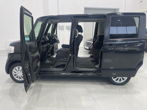 Honda N-BOX I Рестайлинг с пробегом 2016 года, цена 695 000 рублей, 134630 км, микровэн, Автокод Объявления