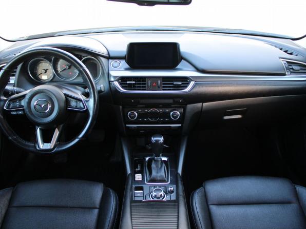Mazda 6 III (GJ) Рестайлинг с пробегом 2018 года, цена 1 899 000 рублей, 117013 км, седан, Автокод Объявления