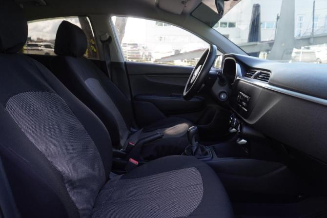 Kia Rio IV Рестайлинг с пробегом 2020 года, цена 1 395 000 рублей, 49600 км, седан, Автокод Объявления