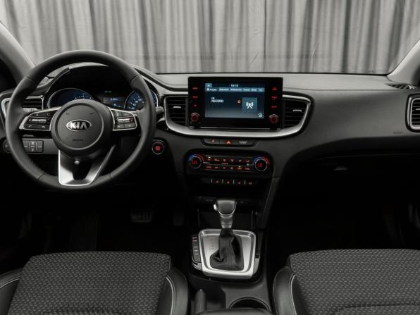 Kia Ceed III с пробегом 2020 года, цена 1 800 000 рублей, 231740 км, универсал, Автокод Объявления