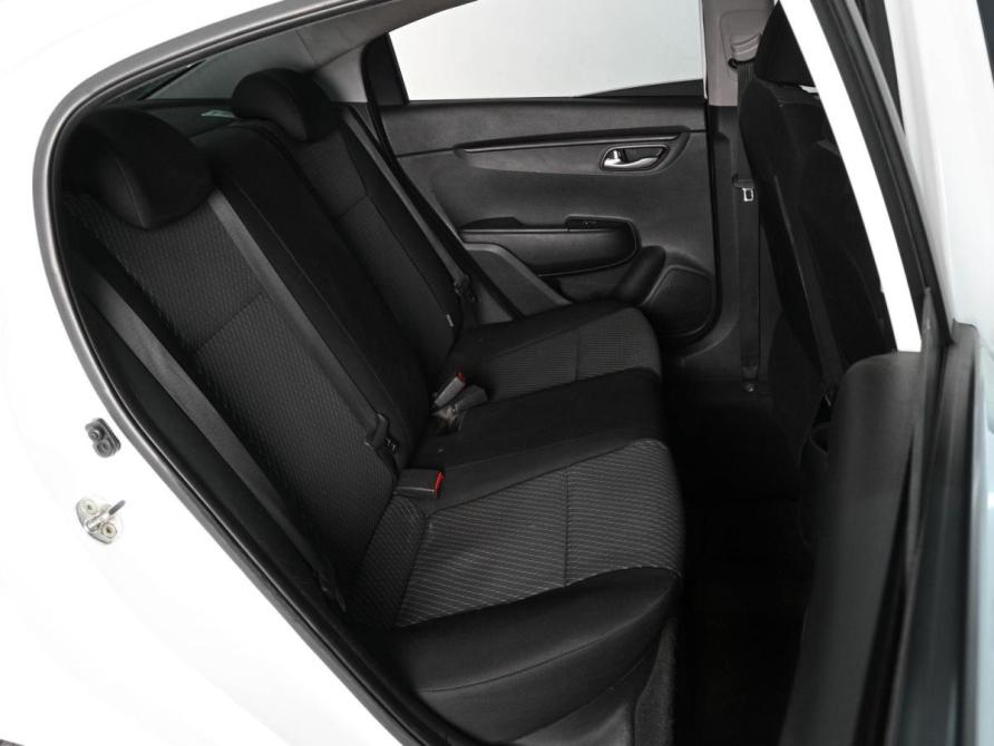 Kia Rio IV Ростов-на-Дону  - изображение 7