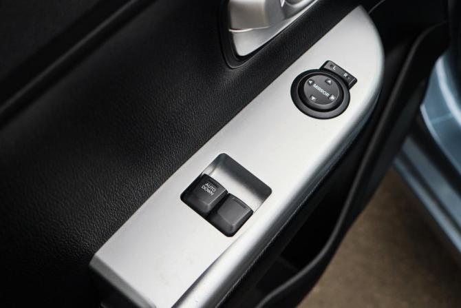 Kia Rio III с пробегом 2013 года, цена 880 000 рублей, 170731 км, хэтчбек, Автокод Объявления
