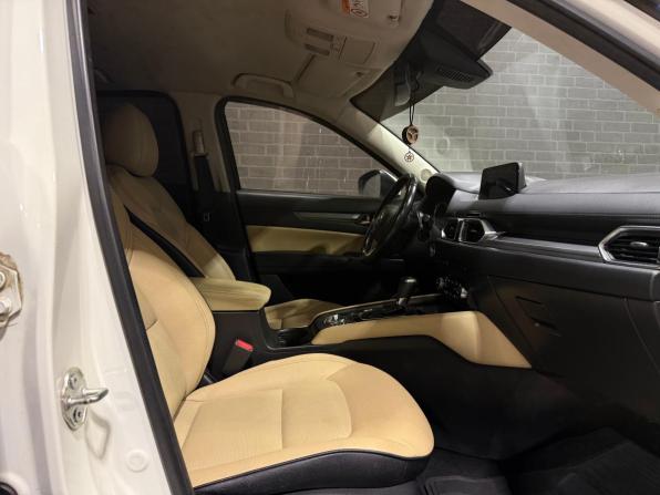 Mazda CX-5 II с пробегом 2018 года, цена 2 240 000 рублей, 177593 км, внедорожник, Автокод Объявления