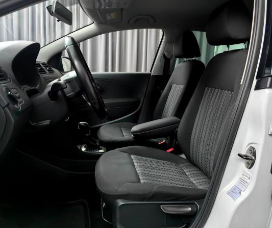 Volkswagen Polo V Рестайлинг с пробегом 2018 года, цена 1 111 000 рублей, 104819 км, седан, Автокод Объявления
