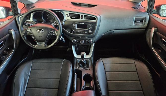 Kia Ceed II с пробегом 2013 года, цена 895 000 рублей, 176727 км, хэтчбек, Автокод Объявления