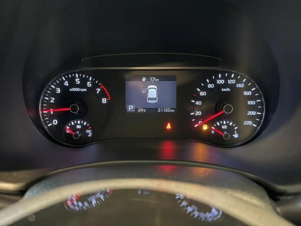 Kia Soul III Рестайлинг с пробегом 2022 года, цена 2 450 000 рублей, 21121 км, хэтчбек, Автокод Объявления