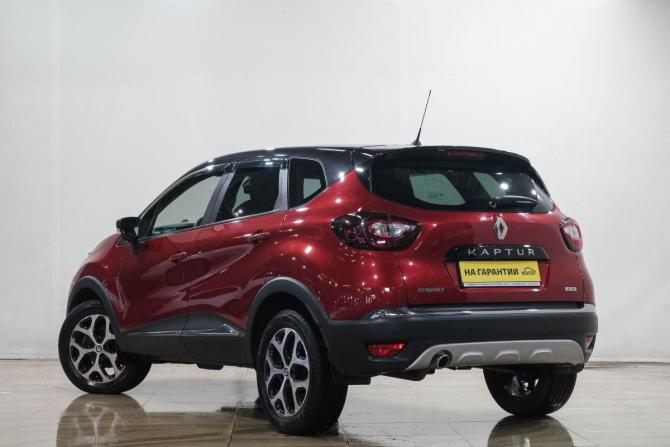 Renault Kaptur I с пробегом 2019 года, цена 1 599 000 рублей, 135294 км, внедорожник, Автокод Объявления