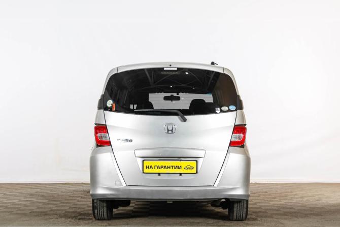 Honda Freed I с пробегом 2010 года, цена 1 159 000 рублей, 86000 км, компактвэн, Автокод Объявления