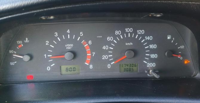 Chevrolet Niva I Рестайлинг с пробегом 2012 года, цена 500 000 рублей, 174306 км, внедорожник, Автокод Объявления
