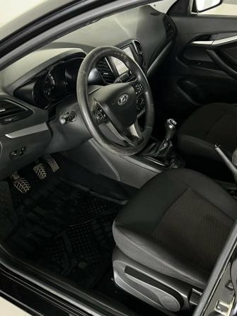 Lada (ВАЗ) Vesta I с пробегом 2017 года, цена 599 000 рублей, 200400 км, седан, Автокод Объявления