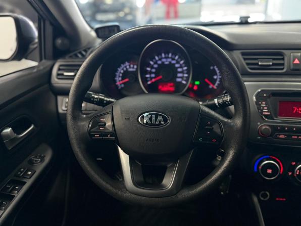 Kia Rio III с пробегом 2014 года, цена 890 000 рублей, 208000 км, седан, Автокод Объявления