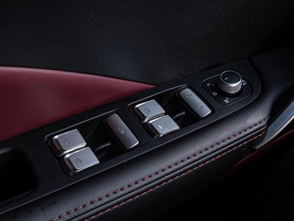 Geely Coolray I с пробегом 2021 года, цена 1 580 000 рублей, 73279 км, внедорожник, Автокод Объявления
