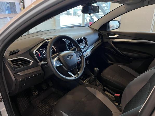 Lada (ВАЗ) Vesta I Рестайлинг (NG) с пробегом 2023 года, цена 1 350 000 рублей, 46880 км, седан, Автокод Объявления