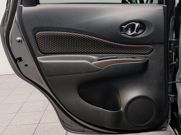 Nissan Note II Рестайлинг с пробегом 2019 года, цена 990 000 рублей, 148669 км, хэтчбек, Автокод Объявления