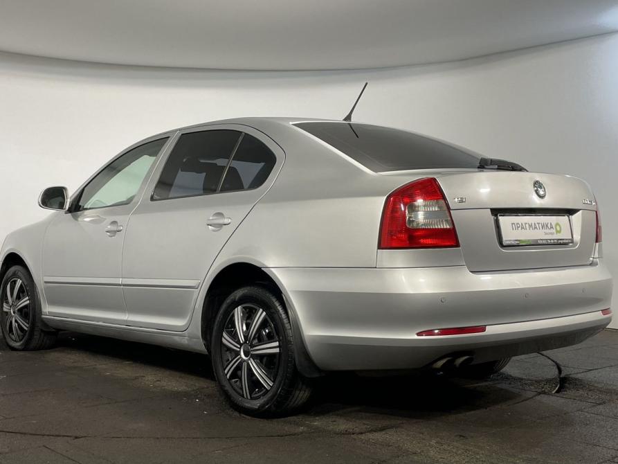 Skoda Octavia II (A5) Рестайлинг Великий Новгород  - изображение 4
