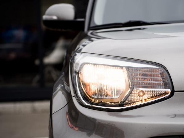 Kia Soul II Рестайлинг с пробегом 2018 года, цена 1 800 000 рублей, 53831 км, хэтчбек, Автокод Объявления