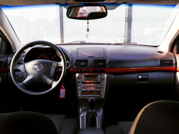 Toyota Avensis II Рестайлинг с пробегом 2007 года, цена 865 000 рублей, 175582 км, седан, Автокод Объявления