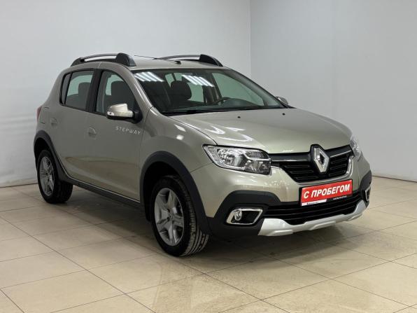 Renault Sandero II Рестайлинг с пробегом 2019 года, цена 1 460 000 рублей, 30176 км, хэтчбек, Автокод Объявления