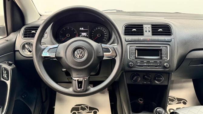 Volkswagen Polo V с пробегом 2015 года, цена 740 000 рублей, 155020 км, седан, Автокод Объявления