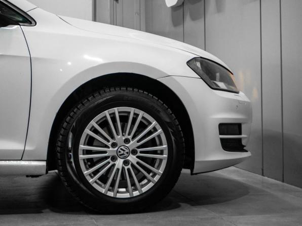 Volkswagen Golf VII с пробегом 2013 года, цена 949 000 рублей, 184714 км, хэтчбек, Автокод Объявления