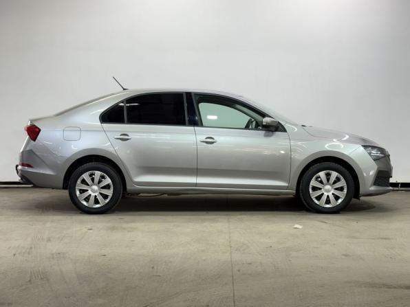 Skoda Rapid II с пробегом 2020 года, цена 1 325 000 рублей, 179743 км, лифтбек, Автокод Объявления
