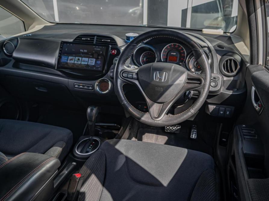 Honda Fit II Краснодар  - изображение 6