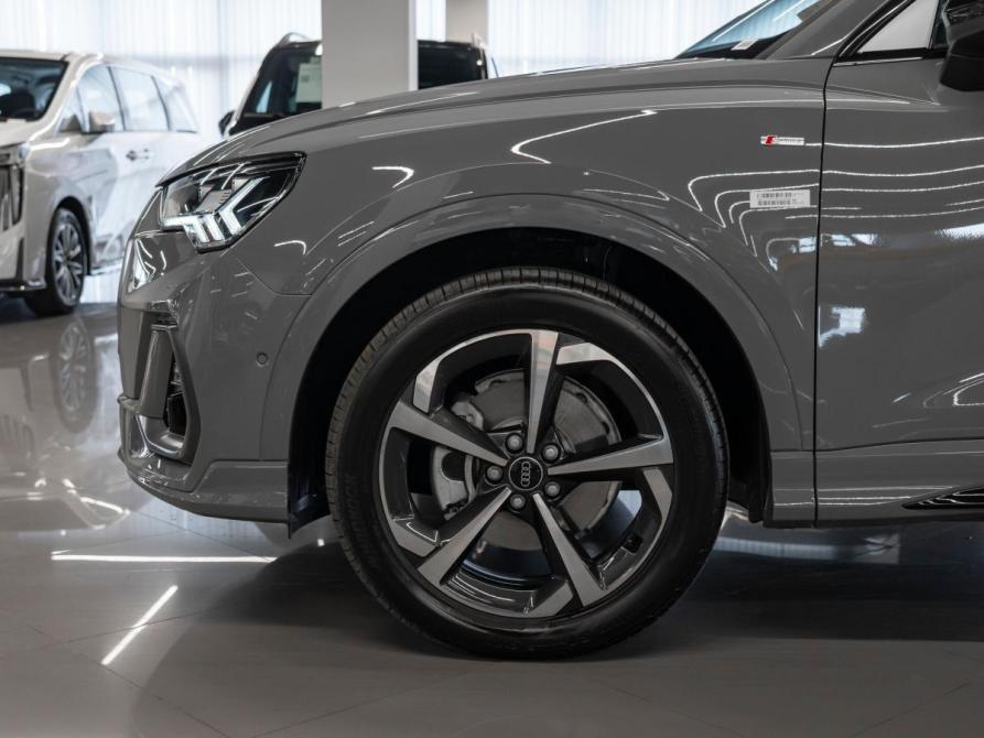Audi Q3 II (F3) Москва  - изображение 24