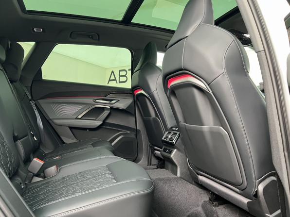 Audi Q5 III (GU) с пробегом 2026 года, цена 6 250 000 рублей, 888 км, внедорожник, Автокод Объявления